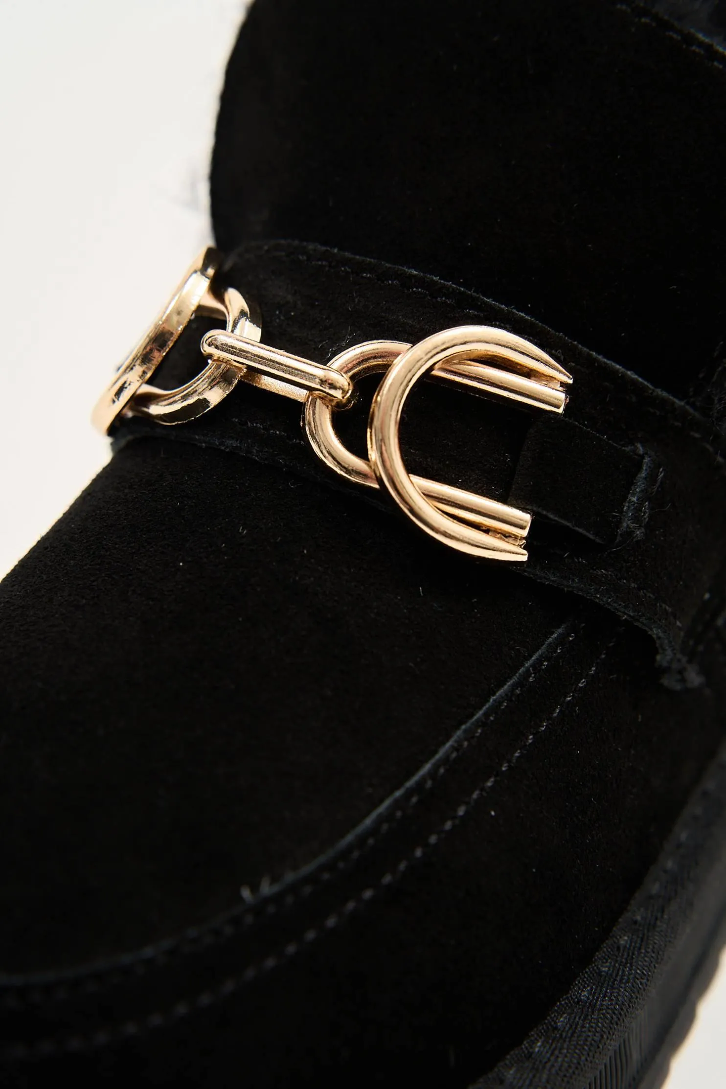 Puff Buckle Black